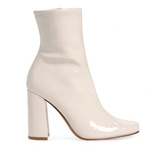 Steve Madden Cream Booties